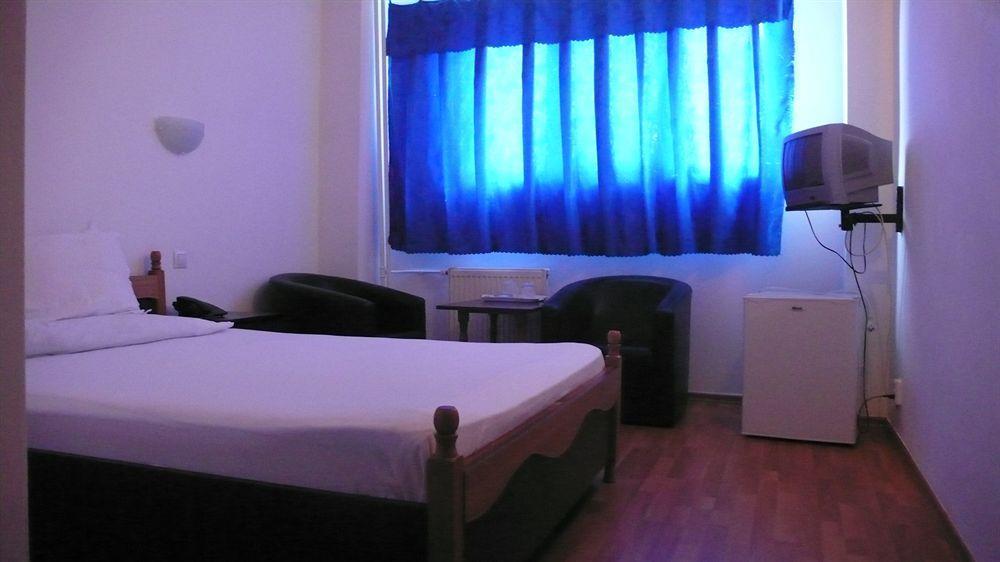 Uranus Hotel