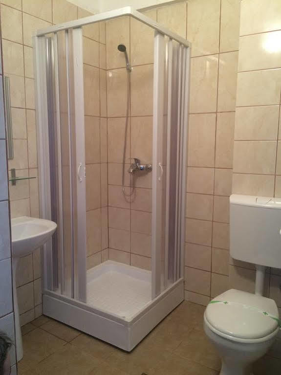 Uranus Hotel Bucureşti